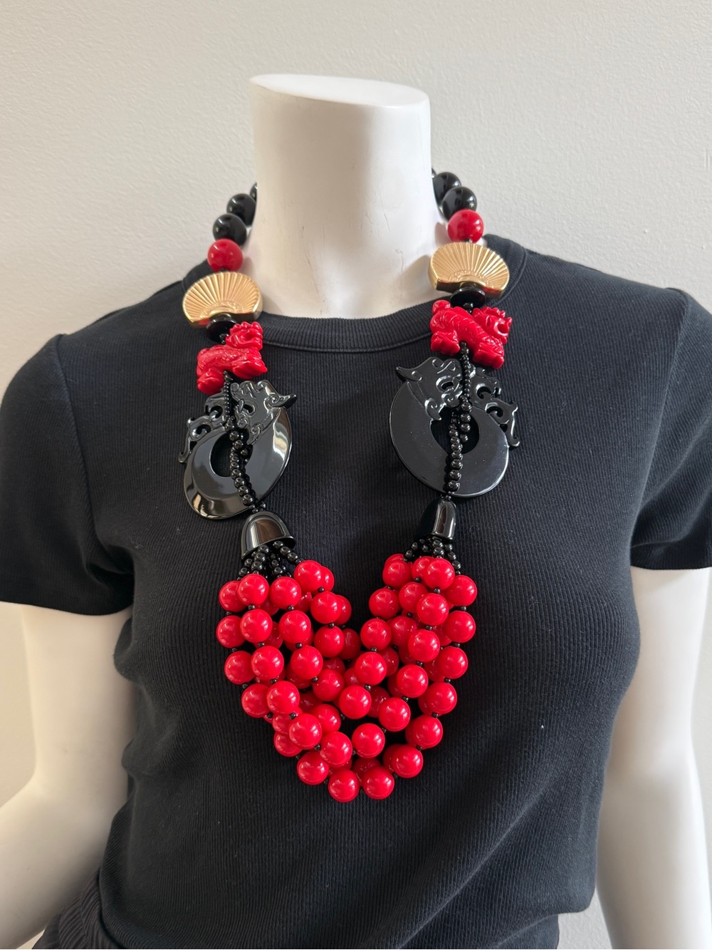 ANGELA CAPUTI Multicolor Beaded Dragon Resin Long Necklace